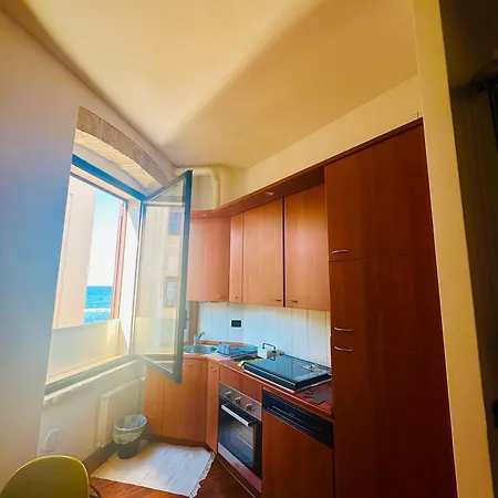 Sea Front House * 巴里