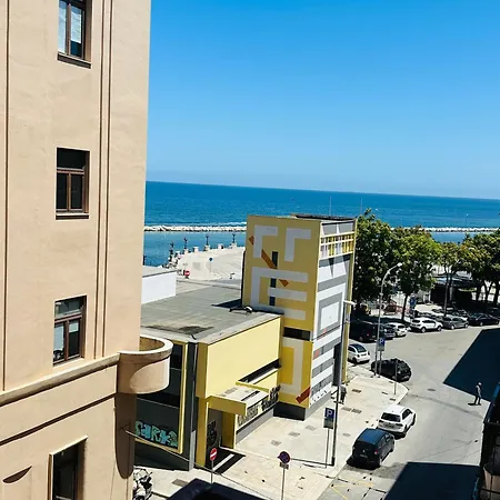 Appartamento Sea Front House *