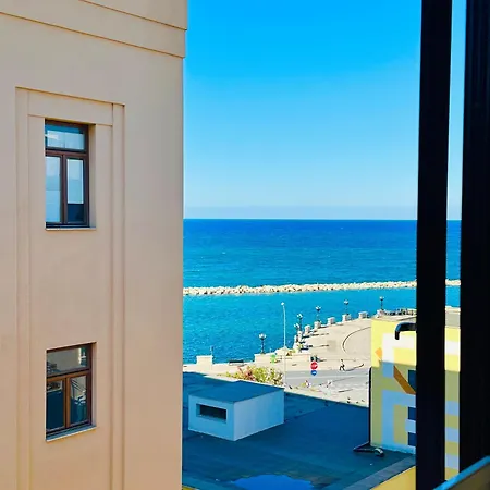 Apartament Sea Front House *