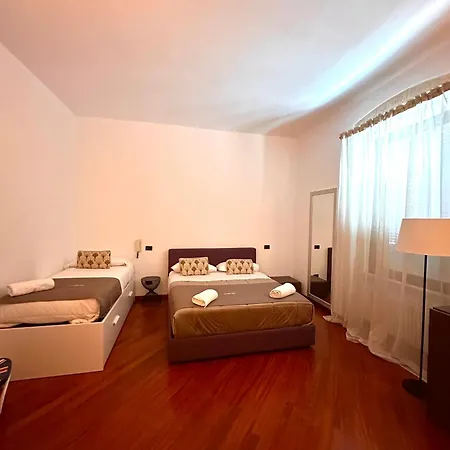 דירה Sea Front House *